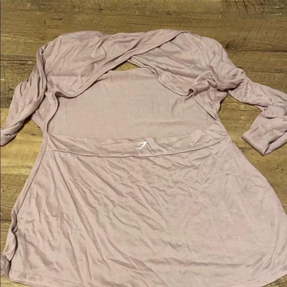 Long sleeve open back gymshark top - Picture 2 of 2